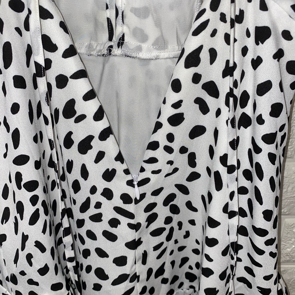 Dress - Picture 4 of 5